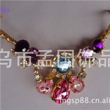 厂家直销鞋扣，水钻鞋扣，烧焊夹亚克力鞋花、水钻爪链烧焊鞋花