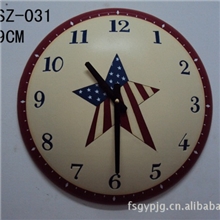 供应木质挂钟模压工艺品|手绘|创意礼品|家居酒店挂饰美国旗图案