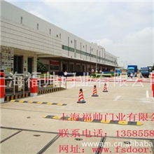 供应停车场收费系统,道闸，伸缩门，车库门铜门