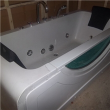 厂家直销环保型优质亚克力按摩冲浪户外浴缸质量保证双人浴缸
