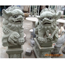 花岗岩石雕工艺品厂家直销镇宅青石石狮子