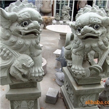 厂家直销石狮子石雕石狮子石材工艺品精致美观可加工定制