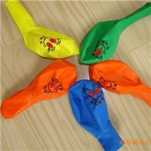 供应高品质小气球，彩色气球。