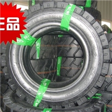 正新28*9-15三吨叉车前轮胎正品正新假一赔十！