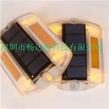 工厂批发led太阳能塑料道钉
