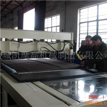 供应各种1600A瑞士型全自动花边布样裁切机