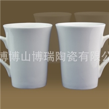 供应陶瓷杯,马克杯,礼品杯，各种杯型