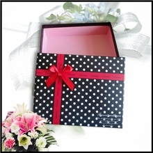 厂家直销包装纸盒彩印纸盒礼品糖果纸盒专业包装酒盒