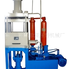 供应100T铜、铝、锌立式电机转子压铸机床