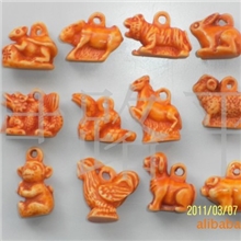 【热销产品】2012热销产品--西藏牦牛骨立体十二生肖吊坠批发