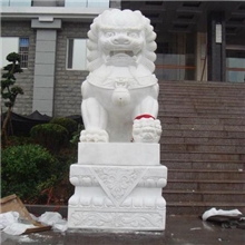 雕刻工艺品汉白玉狮雕