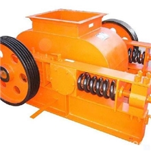 厂家供应小型破碎机山东破碎机价格山东九昌