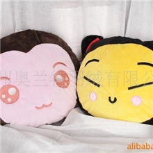 厂家热销卡通圆形儿童靠垫毛绒抱枕靠垫