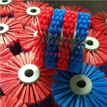 街道护栏清洗毛刷辊，异型刷，清洗毛刷植毛加工定做。彩丝刷。