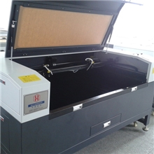 广州激光烧花烫钻打版用激光机