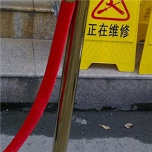 伸缩隔离带栏杆座、一米线、伸缩护栏、栏杆座