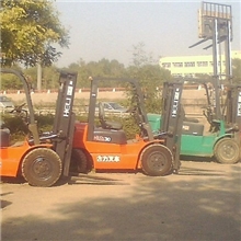 京津唐地区最大的二手叉车市场/叉车回收价格/叉车报价