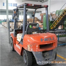 顺通飞翔低价供应质量好的二手合力叉车3吨叉车价格