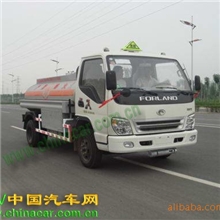 JHK5043GJYB/济南红旗槽罐车/柴油油罐车/运输车/红旗加油车