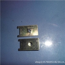 汽车保险杠安装卡扣