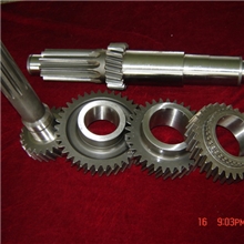 各种齿轮及轴