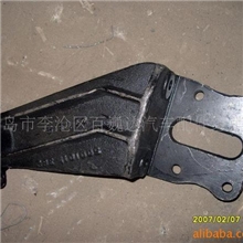 解放配件.驾驶室前番支架.5001011-362