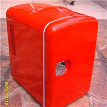 现货供应车载冰箱深圳电子冰箱生产厂家化妆品冰箱XYC-1804