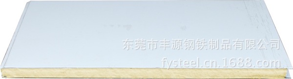 岩棉夹芯板厂家长期生产彩钢岩棉夹芯板防火岩棉夹芯板