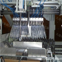 输液袋装箱机，软袋装箱机，奶袋装箱机，立袋装箱机