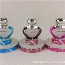 批发汽车香水飘迪空调出风口香水车用车载香水汽车风口香薰