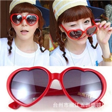 桃心墨镜爱心墨镜太阳眼镜男女