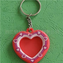 供应钥匙扣（款式多样）