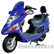 厂家直销博士后踏板摩托车