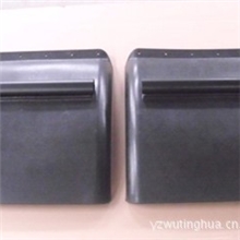 卡车塑料挡泥板汽车配件挡泥板厂家