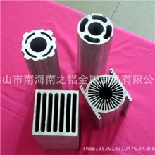 提供各类灯具配附件太阳花散热器散热量大品质保证