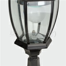 批发供应优质铝合金制LED高亮度太阳能欧式柱头灯/庭院灯/路灯