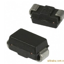 贴片瞬变抑制二极管SMBJ33CA33V