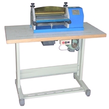 供应上胶机，皮革加工设备（原上海皮革机械厂）