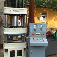 全自动PLC控制新型四柱液压热压机(图)13210785000