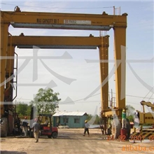 供应起重机、板坯搬运起重机