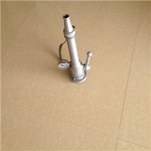 生产消防栓测试压力装置试压消防水枪带压力表消防水枪水枪