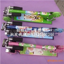 可折叠三轮儿童滑板车带刹车发光轮三轮滑板车