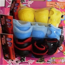 护具/轮滑护具六件套/护膝/护肘加厚地雷护具