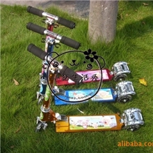 品牌*骏杰动感*全铝合金儿童滑板车/三轮滑板车/带减震/闪光轮