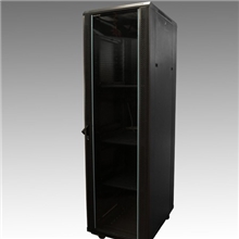 供应网络机柜,豪华型网络机柜，服务器机柜,工控机柜
