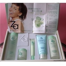 热销品牌化妆品批发套装滋润美白补水ZA5件套装