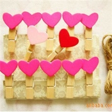 小额批发/原木*可做照片墙*红爱心木夹子/零食夹（送麻绳）