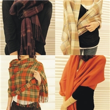 韩版秋冬女士毛线围脖仿羊绒披肩两用超长格子新款围巾批发D02
