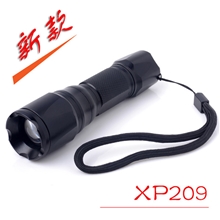 厂家手电筒批发手电筒户外强光手电筒xpe灯珠手电新款