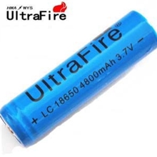 神火锂电池18650强光手电筒充电电池变焦手电电池